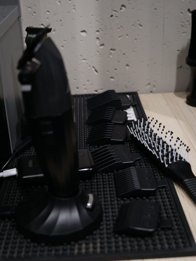 P1347008